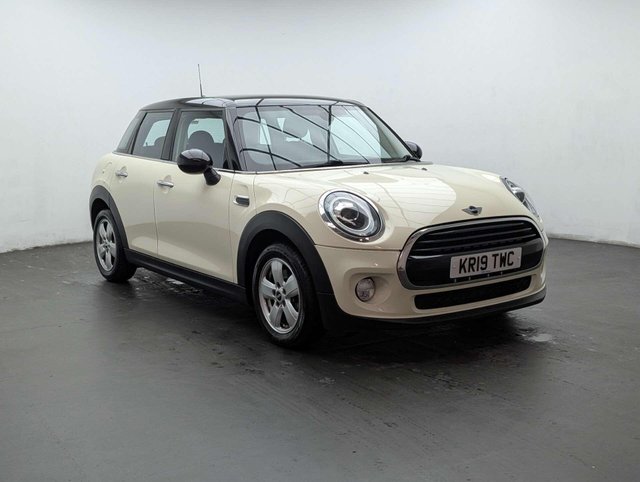 USED 2019 19 MINI HATCH 1.5 Cooper Classic 5dr CLICK+COLLECT / HOME DELIVERY