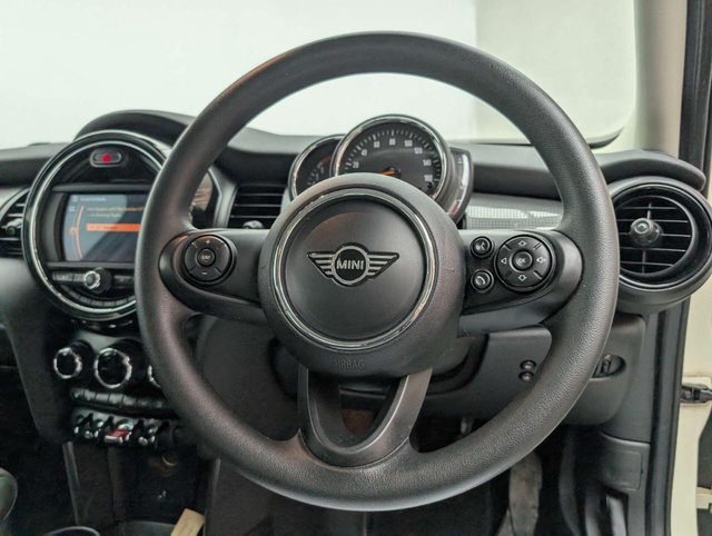 USED 2019 19 MINI HATCH 1.5 Cooper Classic 5dr CLICK+COLLECT / HOME DELIVERY