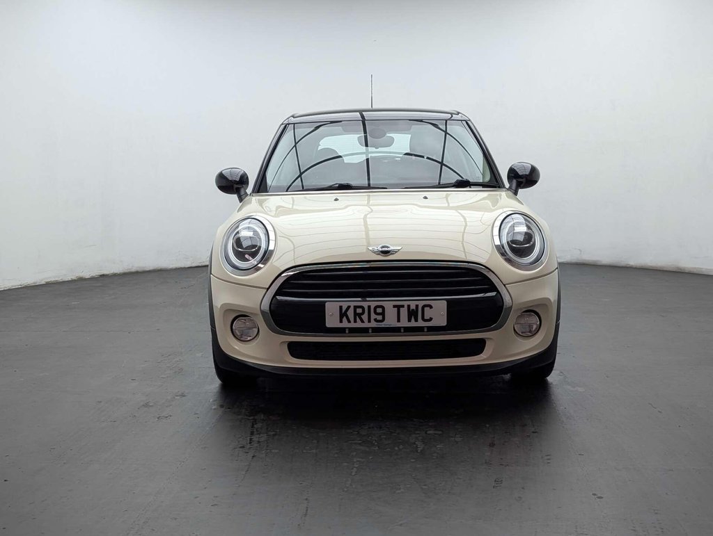 Used 2019 19 MINI HATCH 1.5 Cooper Classic 5dr CLICK+COLLECT / HOME DELIVERY