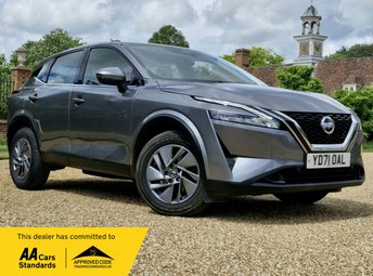 View our NISSAN QASHQAI