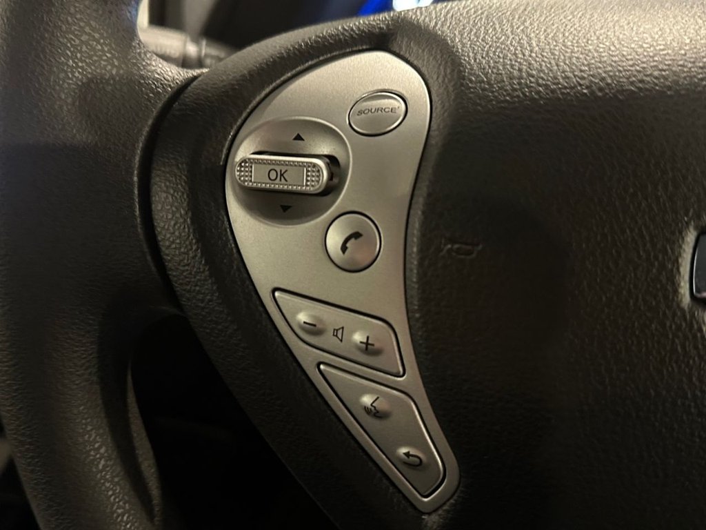 USED 2017 66 NISSAN LEAF 30kWh Acenta Hatchback 5dr Electric Auto (109 bhp) 