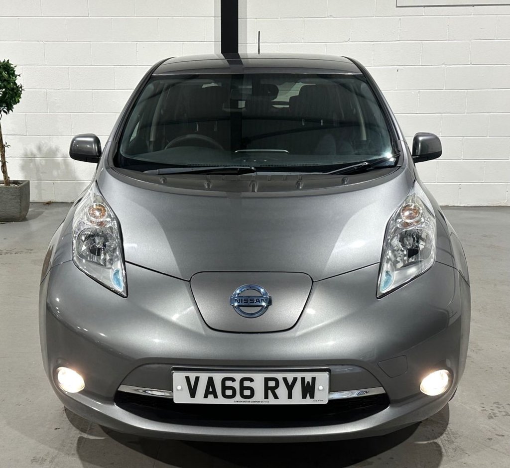 USED 2017 66 NISSAN LEAF 30kWh Acenta Hatchback 5dr Electric Auto (109 bhp) 