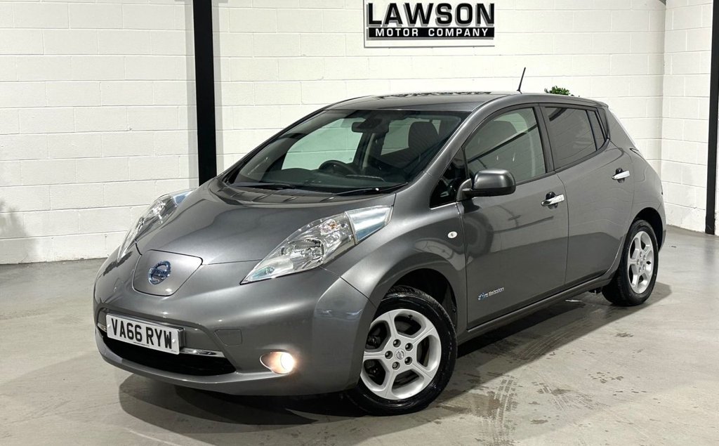 USED 2017 66 NISSAN LEAF 30kWh Acenta Hatchback 5dr Electric Auto (109 bhp) 