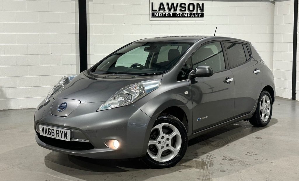 USED 2017 66 NISSAN LEAF 30kWh Acenta Hatchback 5dr Electric Auto (109 bhp) 