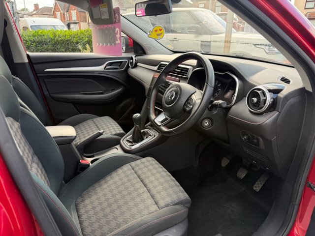 View our MG MG ZS