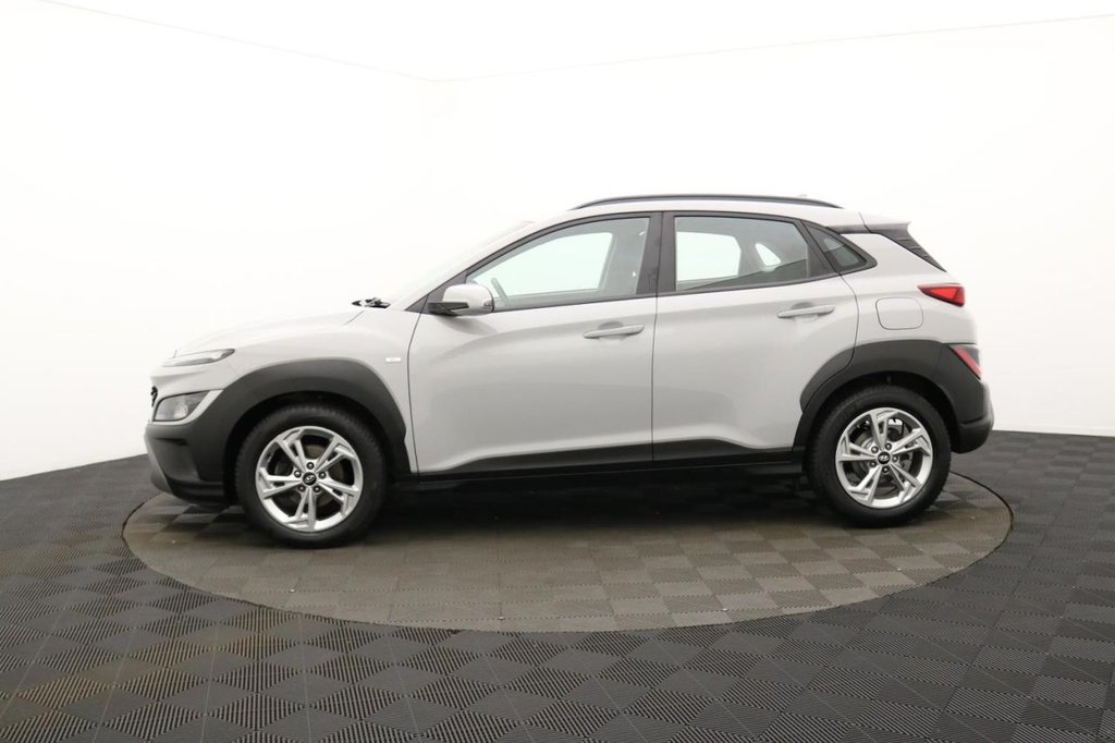 USED 2022 22 HYUNDAI KONA 1.0 T-GDi MHEV SE Connect SUV 5dr Petrol Hybrid Manual Euro 6 (s/s) (120 ps) Rear Camera, Cruise, Air Con