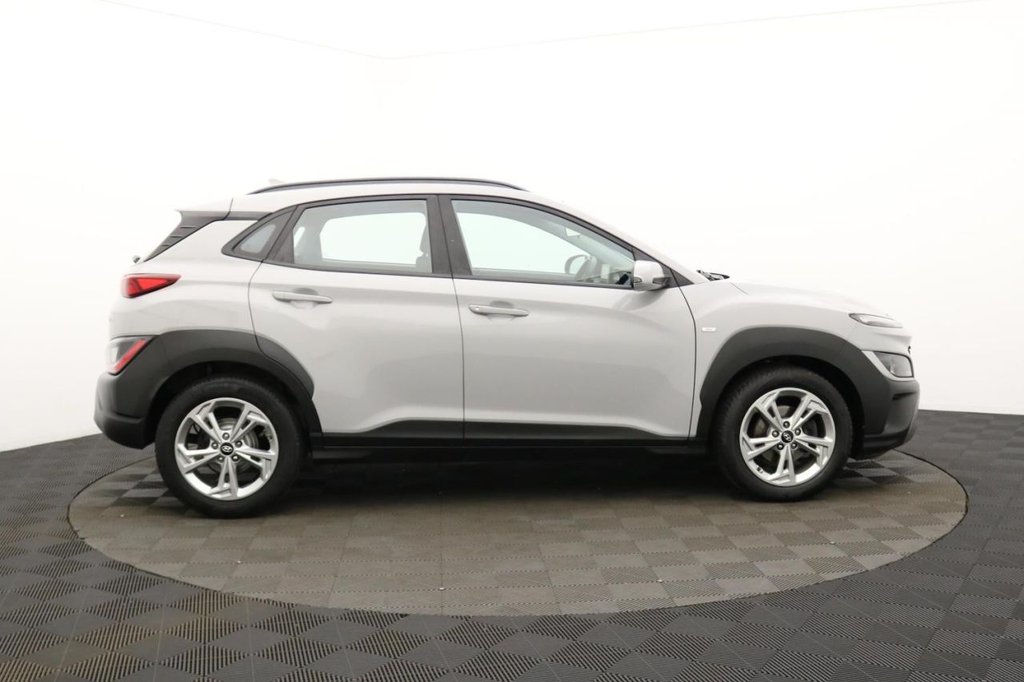 USED 2022 22 HYUNDAI KONA 1.0 T-GDi MHEV SE Connect SUV 5dr Petrol Hybrid Manual Euro 6 (s/s) (120 ps) Rear Camera, Cruise, Air Con