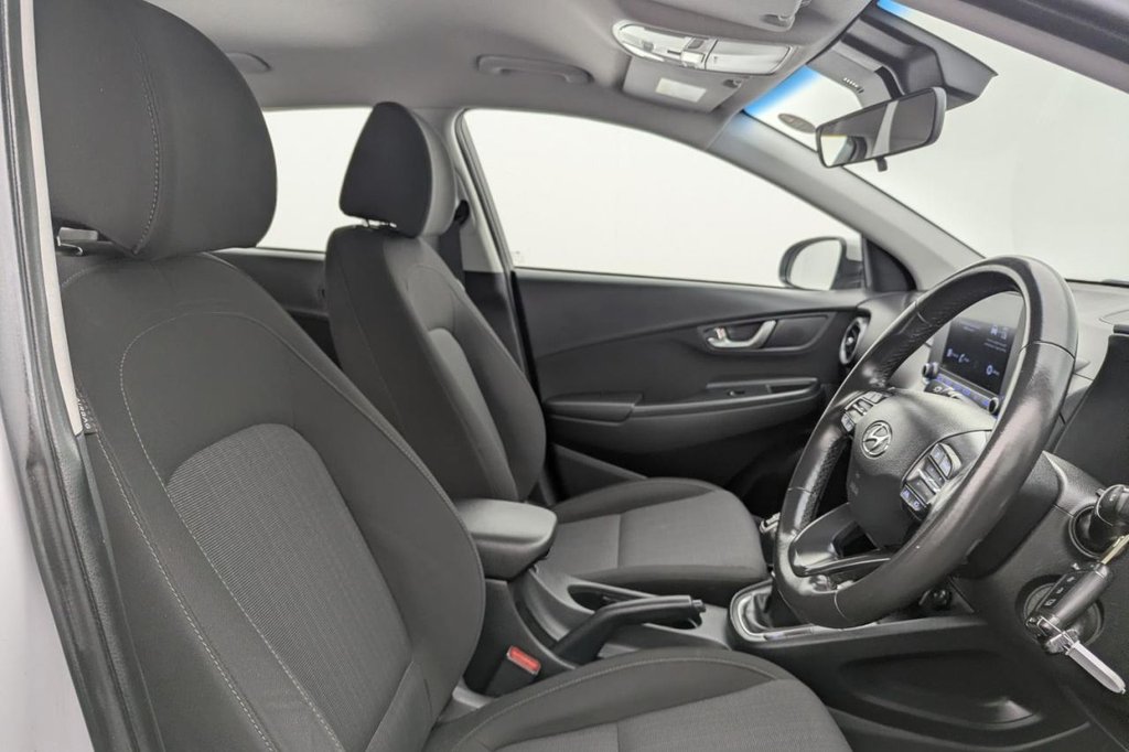USED 2022 22 HYUNDAI KONA 1.0 T-GDi MHEV SE Connect SUV 5dr Petrol Hybrid Manual Euro 6 (s/s) (120 ps) Rear Camera, Cruise, Air Con