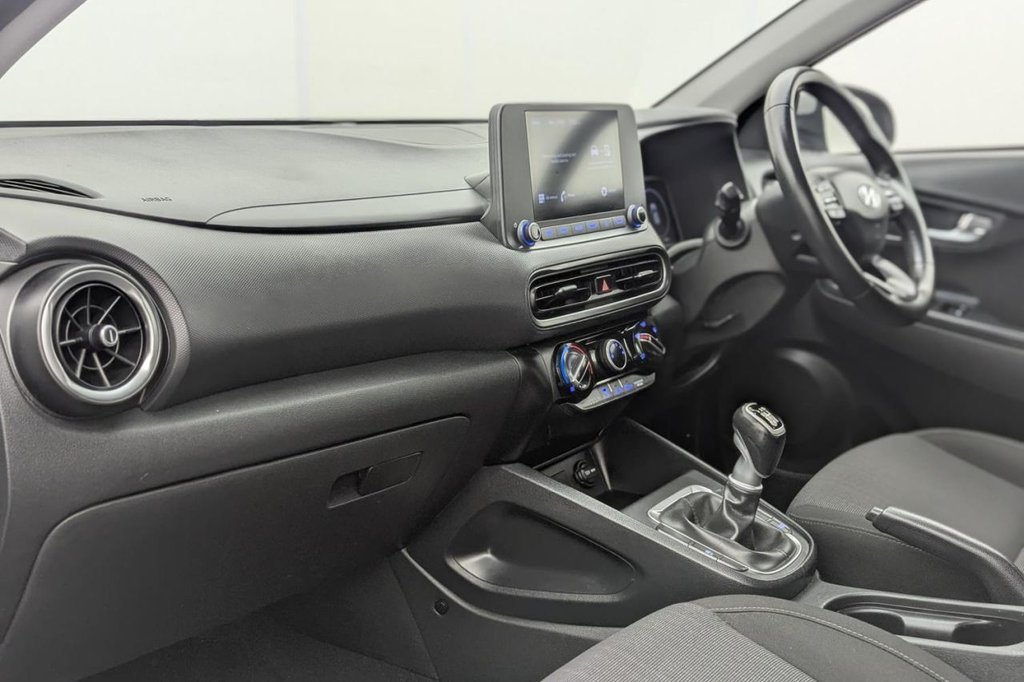 USED 2022 22 HYUNDAI KONA 1.0 T-GDi MHEV SE Connect SUV 5dr Petrol Hybrid Manual Euro 6 (s/s) (120 ps) Rear Camera, Cruise, Air Con