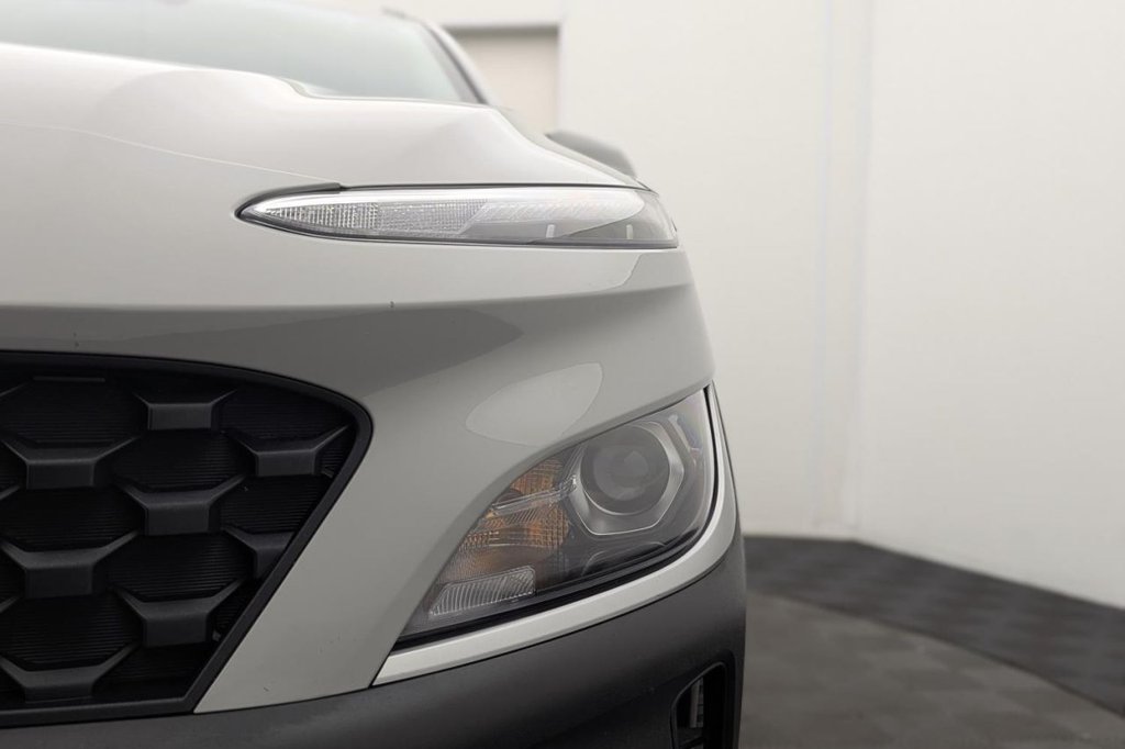 USED 2022 22 HYUNDAI KONA 1.0 T-GDi MHEV SE Connect SUV 5dr Petrol Hybrid Manual Euro 6 (s/s) (120 ps) Rear Camera, Cruise, Air Con