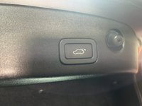 USED 2014 63 JAGUAR XJ 3.0d V6 Portfolio Saloon 4dr Diesel Auto Euro 5 (s/s) (275 ps) Digital Television Tuner