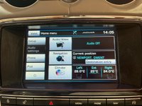 USED 2014 63 JAGUAR XJ 3.0d V6 Portfolio Saloon 4dr Diesel Auto Euro 5 (s/s) (275 ps) Digital Television Tuner