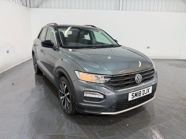 View our VOLKSWAGEN T-ROC
