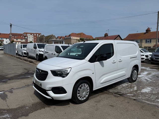 View our VAUXHALL COMBO