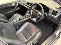 USED 2012 62 LEXUS CT 1.8 200h SE-L Hatchback 5dr Petrol Hybrid CVT Euro 5 (s/s) (136 ps) 13 Stamp Main Agent History