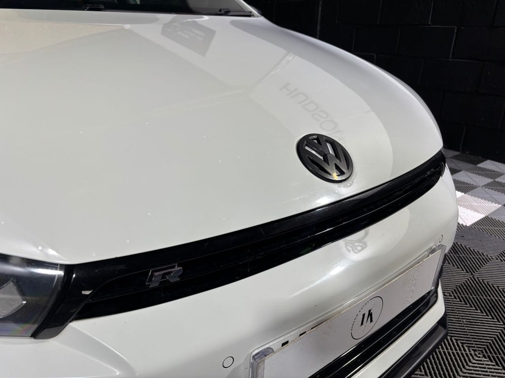 USED 2016 16 VOLKSWAGEN SCIROCCO 2.0 TSI BlueMotion Tech R Hatchback 3dr Petrol DSG Euro 6 (s/s) (280 ps) 