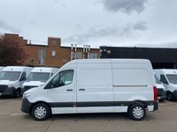 USED 2021 21 MERCEDES-BENZ SPRINTER 2.1 314 CDI PREMIUM L2 H2 MWB 140BHP. FACELIFT. FWD. AC. CAMERA. SENSORS. 74K MLS. FINANCE. PX. 314 CDI PREMIUM. AIRCON. SENSORS. CAMERA. PX.