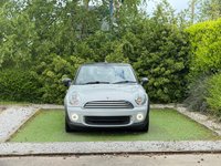 USED 2015 64 MINI CONVERTIBLE 1.6 One Convertible 2dr Petrol Manual Euro 6 (98 ps) A WELL CARED FOR EXAMPLE OF THE LOWER INSURANCE GROUP MINI ONE WITH FULL SERVICE HISTORY AND VERY HIGH SPECIFICATION AND A FULL SERVICE HISTORY