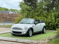 USED 2015 64 MINI CONVERTIBLE 1.6 One Convertible 2dr Petrol Manual Euro 6 (98 ps) A WELL CARED FOR EXAMPLE OF THE LOWER INSURANCE GROUP MINI ONE WITH FULL SERVICE HISTORY AND VERY HIGH SPECIFICATION AND A FULL SERVICE HISTORY