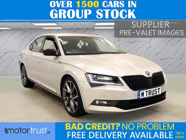 View our SKODA SUPERB