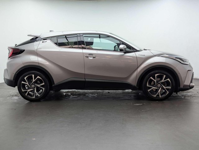 USED 2021 21 TOYOTA C-HR 2.0 C-HR Design HEV CVT 5dr CLICK+COLLECT / HOME DELIVERY