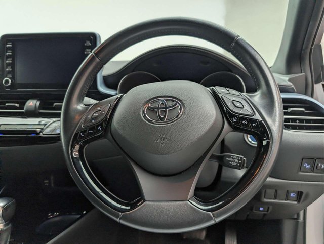 USED 2021 21 TOYOTA C-HR 2.0 C-HR Design HEV CVT 5dr CLICK+COLLECT / HOME DELIVERY