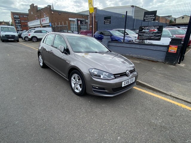 View our Volkswagen Golf range