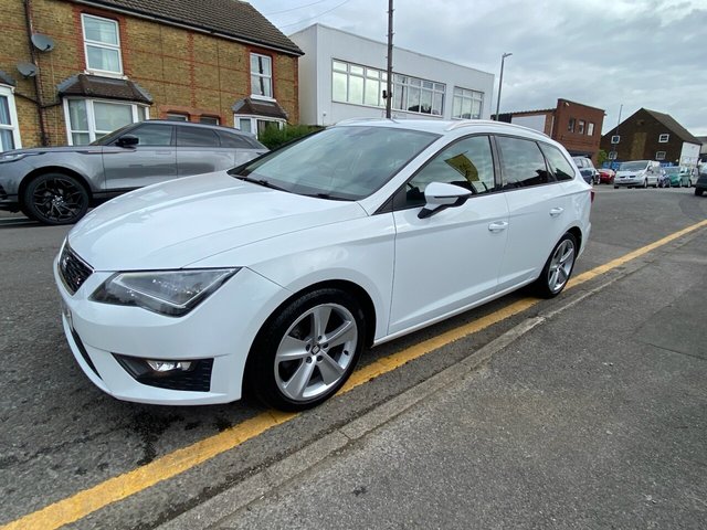 View our Seat Leon 1.4 EcoTSI FR Sport Tourer 5dr Petrol DSG Euro 6 (s/s) (150 ps)