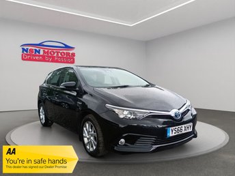 2016 TOYOTA AURIS