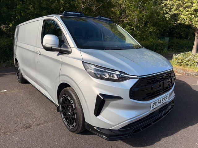 View our FORD TRANSIT CUSTOM