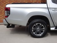 USED 2020 20 MITSUBISHI L200 2.2 DI-D DC Barbarian Auto 4WD Euro 6 (s/s) 4dr CARPLAY,REV CAM,HTD SEATS,DAB