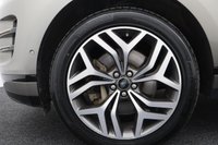 USED 2020 20 LAND ROVER RANGE ROVER EVOQUE 2.0 D180 MHEV R-Dynamic SE 5dr Auto 4WD (SAT NAV) 