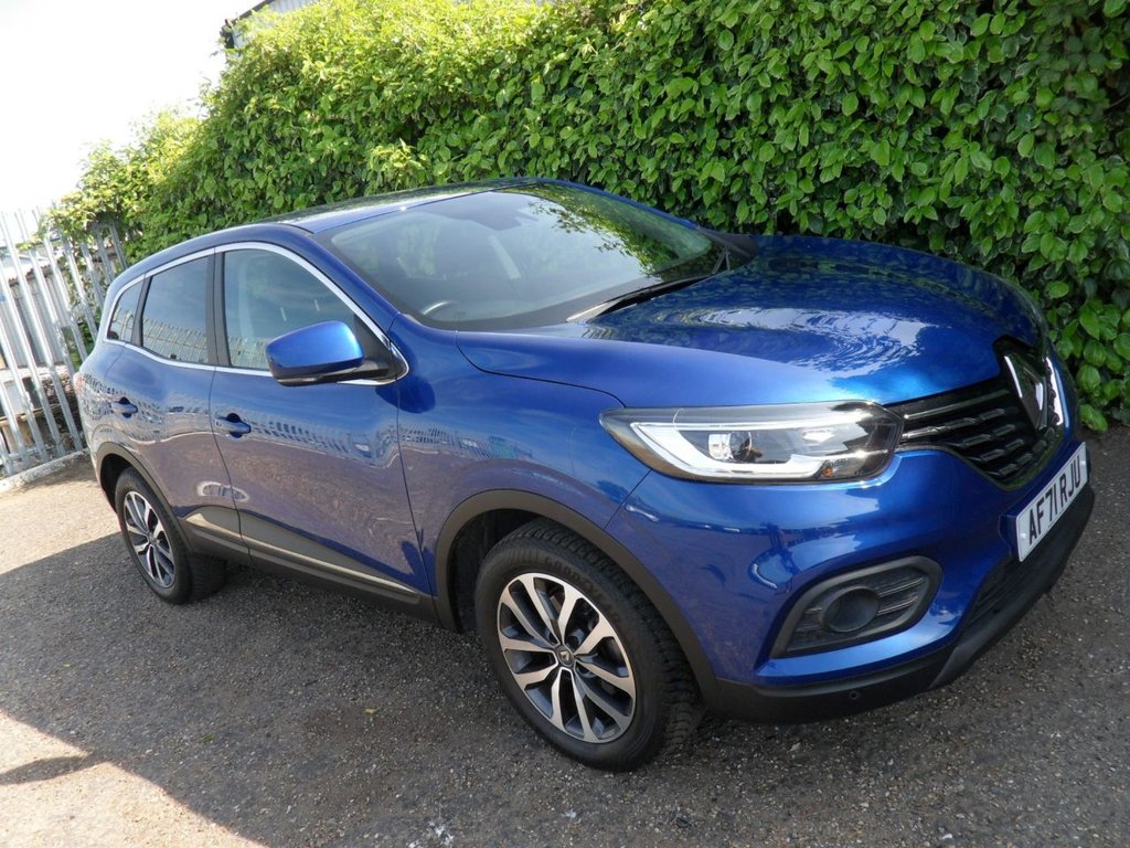 USED 2021 71 RENAULT KADJAR 1.3 TCe Iconic SUV 5dr Petrol Manual Euro 6 (s/s) (140 ps) Local Owner Full Renault History