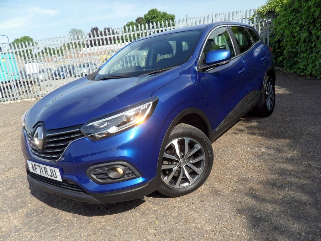 USED 2021 71 RENAULT KADJAR 1.3 TCe Iconic SUV 5dr Petrol Manual Euro 6 (s/s) (140 ps) Local Owner Full Renault History