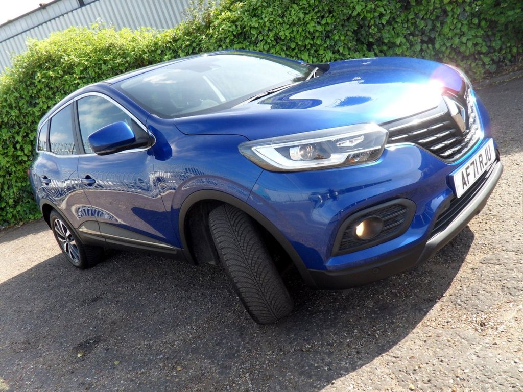 USED 2021 71 RENAULT KADJAR 1.3 TCe Iconic SUV 5dr Petrol Manual Euro 6 (s/s) (140 ps) Local Owner Full Renault History