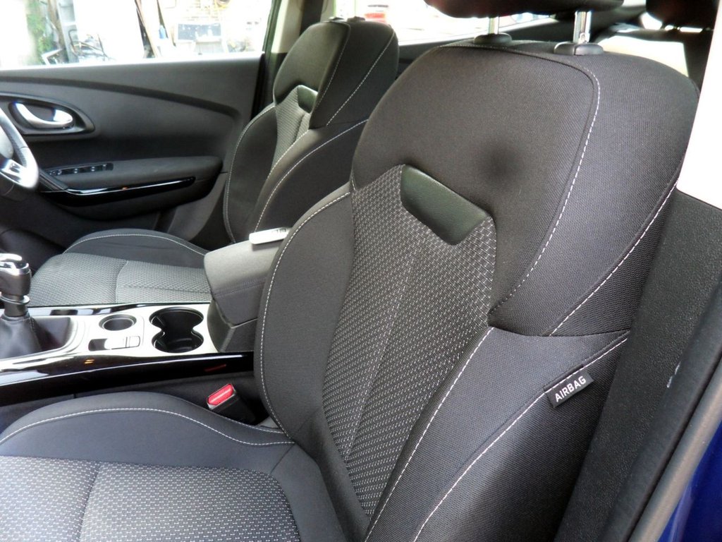 USED 2021 71 RENAULT KADJAR 1.3 TCe Iconic SUV 5dr Petrol Manual Euro 6 (s/s) (140 ps) Local Owner Full Renault History