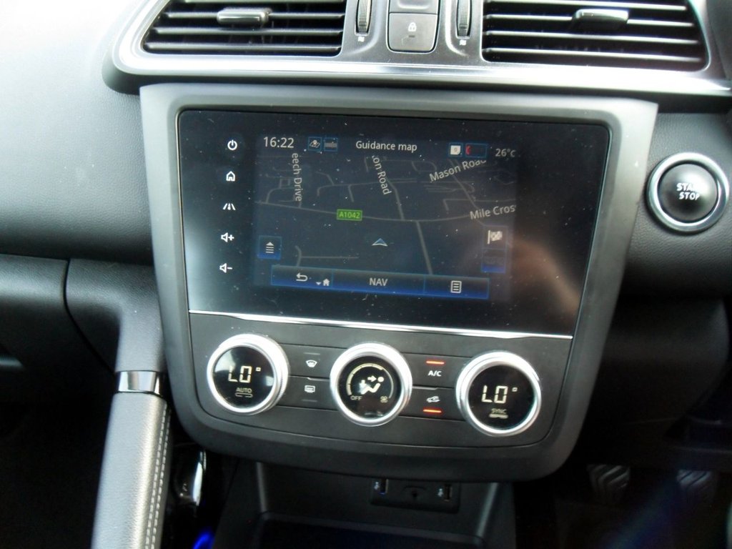 USED 2021 71 RENAULT KADJAR 1.3 TCe Iconic SUV 5dr Petrol Manual Euro 6 (s/s) (140 ps) Local Owner Full Renault History