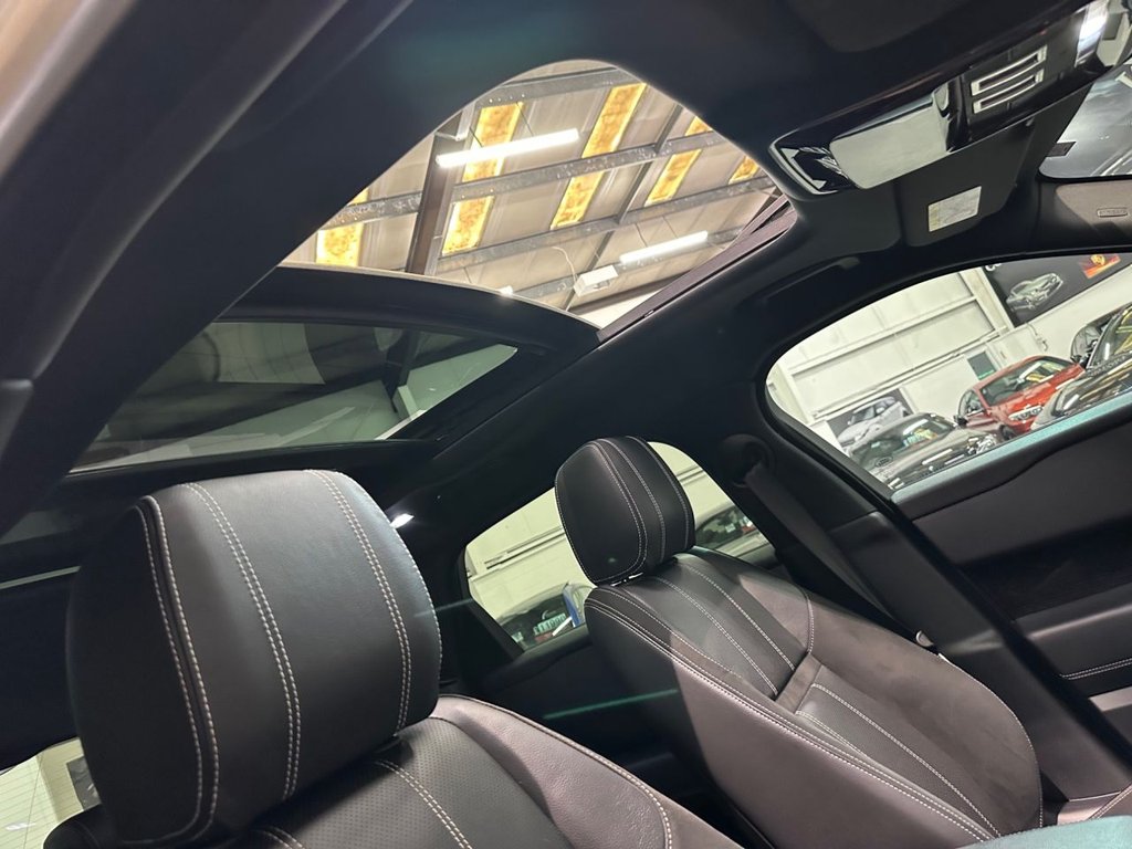 USED 2018 18 LAND ROVER RANGE ROVER VELAR 3.0 SD6 V6 R-Dynamic SE SUV 5dr Diesel Auto 4WD Euro 6 (s/s) (300 ps) SERVICE HISTORY