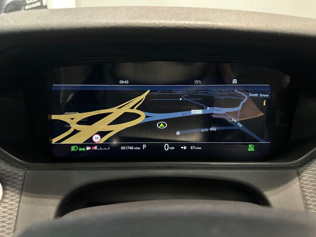 USED 2018 18 LAND ROVER RANGE ROVER VELAR 3.0 SD6 V6 R-Dynamic SE SUV 5dr Diesel Auto 4WD Euro 6 (s/s) (300 ps) SERVICE HISTORY