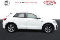 USED 2024 73 VOLKSWAGEN T-ROC 1.5 TSI R-Line 5dr DSG (SAT NAV, HEATED SEATS) 