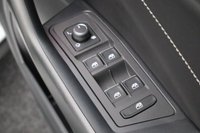 USED 2024 73 VOLKSWAGEN T-ROC 1.5 TSI R-Line 5dr DSG (SAT NAV, HEATED SEATS) 