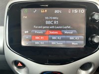 USED 2017 66 CITROEN C1 1.0 VTI FEEL 3dr **�&pound;20 A YEAR ROAD TAX - AIR CON - BLUETOOTH - WARRANTY** * L&C GROUP SHALL BEAT ANY 'WE BUY CARS VALUATION' FOR YOUR PART EXCHANGE *