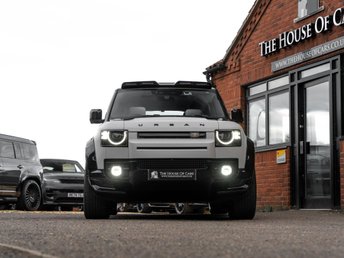 View our LAND ROVER DEFENDER 110