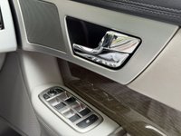 USED 2012 JAGUAR XF 2.2d Premium Luxury Saloon 4dr Diesel Auto Euro 5 (s/s) (200 ps) 