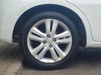 USED 2015 15 HONDA JAZZ 1.4 i-VTEC ES Plus Hatchback 5dr Petrol Manual Euro 5 (99 ps) Comprehensive Service History  |  Only 2 Owners From Brand New  |  Set of 2 Keys