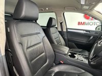 USED 2016 16 VOLKSWAGEN TOUAREG 3.0 TDI V6 BlueMotion Tech Escape SUV 5dr Diesel Tiptronic 4WD Euro 6 (s/s) (262 ps) 