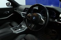USED 2022 71 BMW 3 SERIES 2.0 330e 12kWh M Sport Pro Edition Touring 5dr Petrol Plug-in Hybrid Auto xDrive Euro 6 (s/s) (292 ps) 