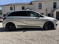 USED 2017 17 MERCEDES-BENZ B-CLASS 2.1 B200d AMG Line (Premium Plus) MPV 5dr Diesel 7G-DCT Euro 6 (s/s) (136 ps) PANROOF RPC KEYLESS PREMIUM+