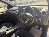 USED 2017 17 MERCEDES-BENZ B-CLASS 2.1 B200d AMG Line (Premium Plus) MPV 5dr Diesel 7G-DCT Euro 6 (s/s) (136 ps) PANROOF RPC KEYLESS PREMIUM+