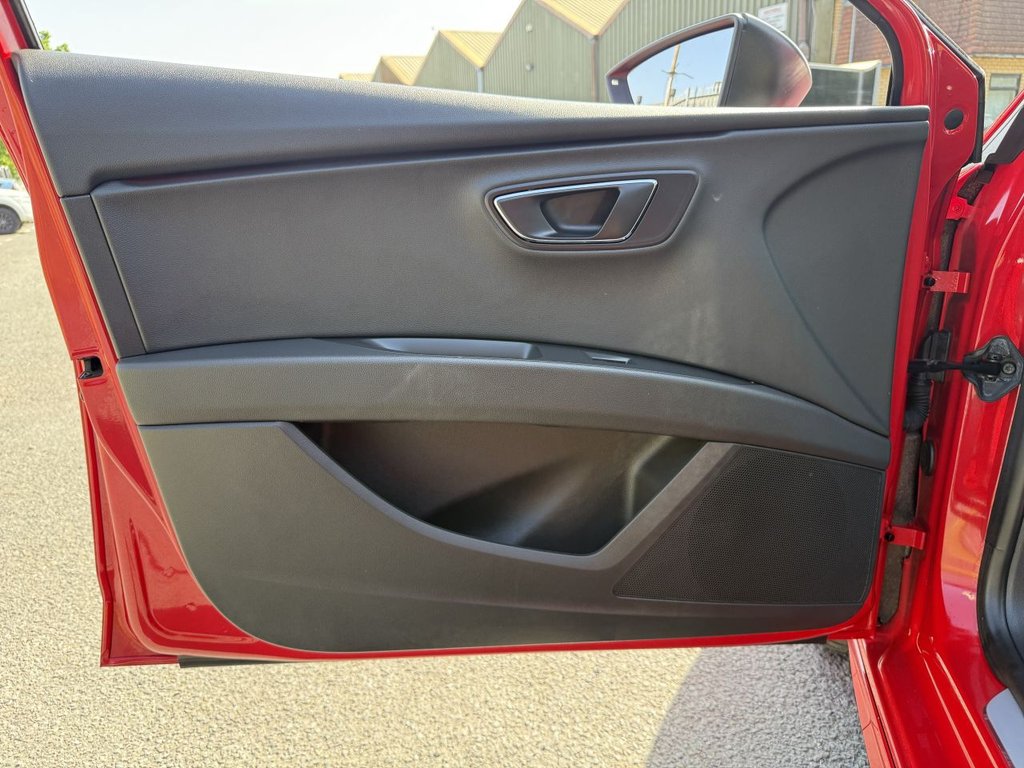 USED 2020 20 SEAT LEON 2.0 TDI FR Black Edition Hatchback 5dr Diesel DSG Euro 6 (s/s) (150 ps) Pan Roof-Heated Seats-CarPlay